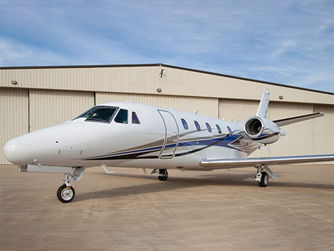 Image of tail N560ML